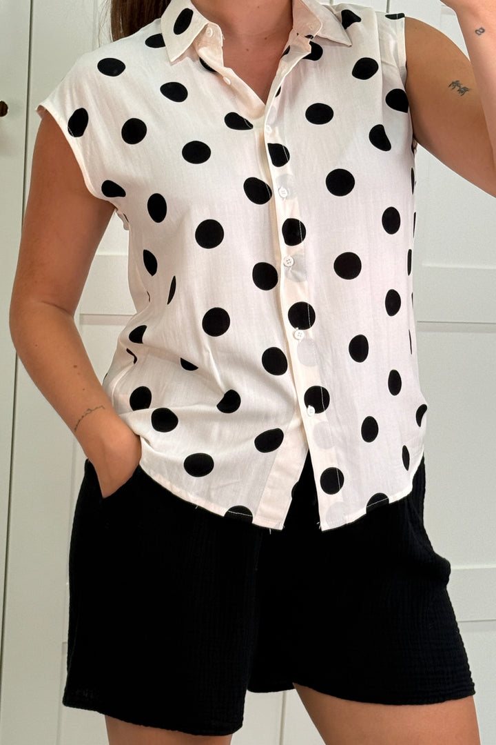 A-bee - Cleo Polka Dot Blouse - Beige Bluser