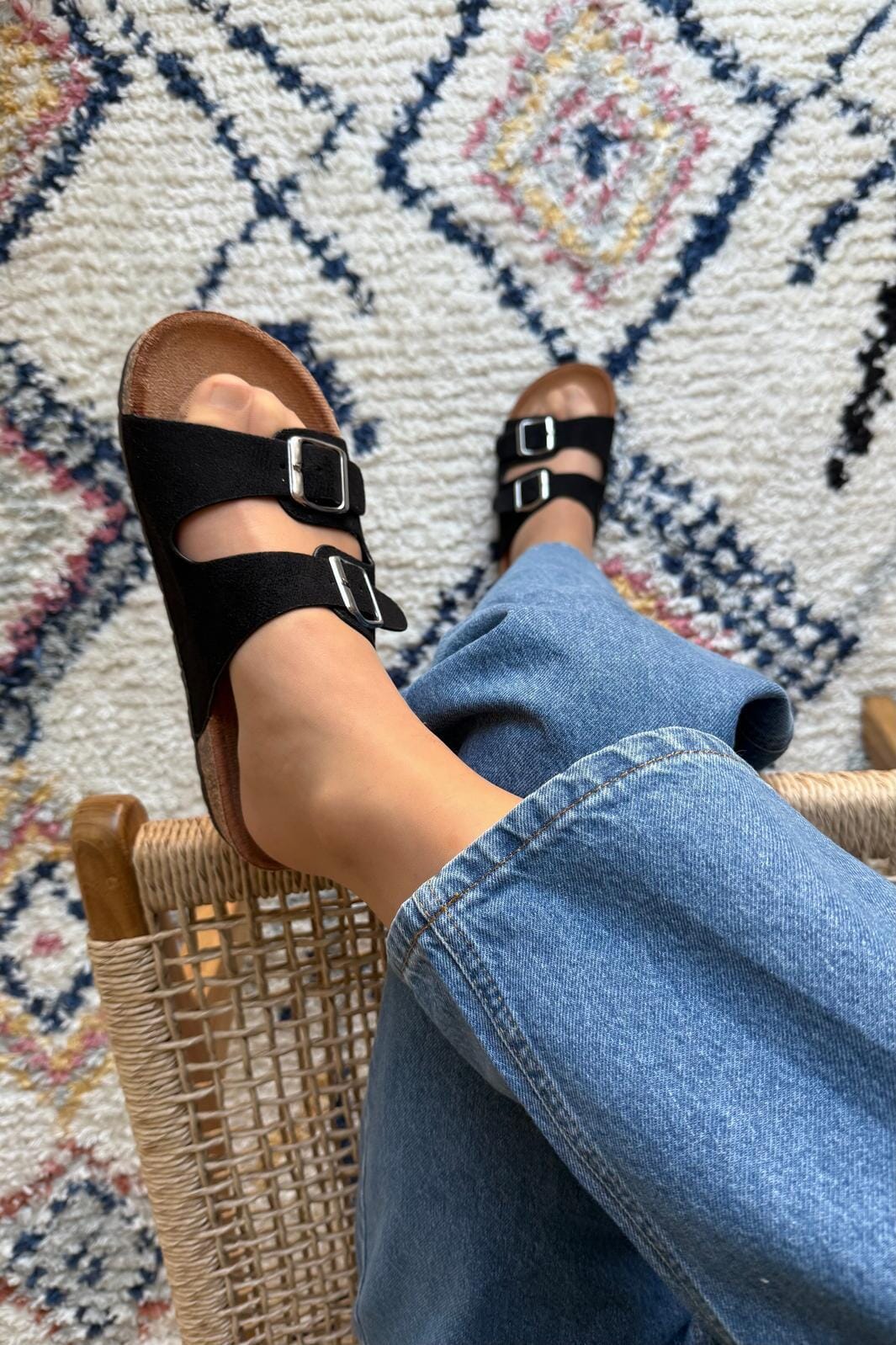 Bloom - Iris - Black Sandaler