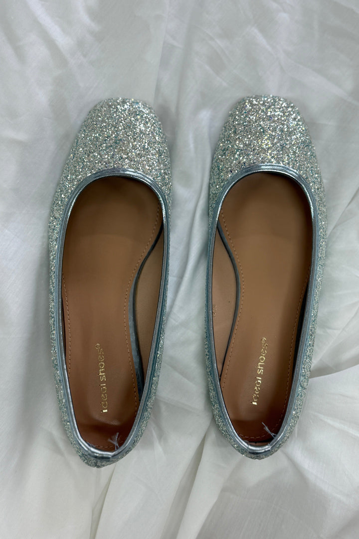 Bloom - Michelle Ballerinaer - Blue Ballerinaer