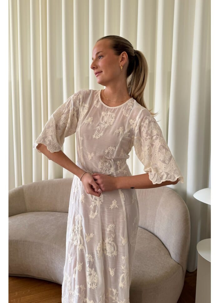 BYIC - Ellinoric Lace Long Dress - vw Vintage White Kjoler