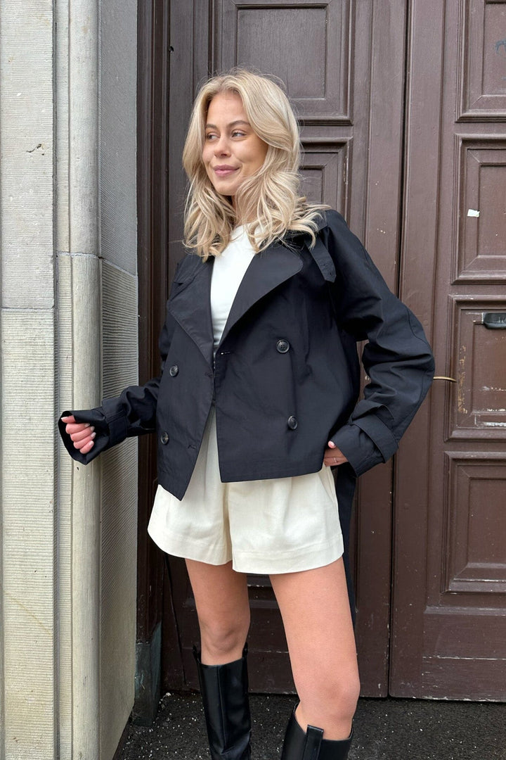 Forudbestilling - BYIC - Almaic Trenchcoat - black Black Jakker