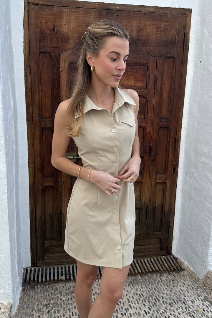 Forudbestilling - BYIC - Daisyic Dress A23818 - Beige Kjoler