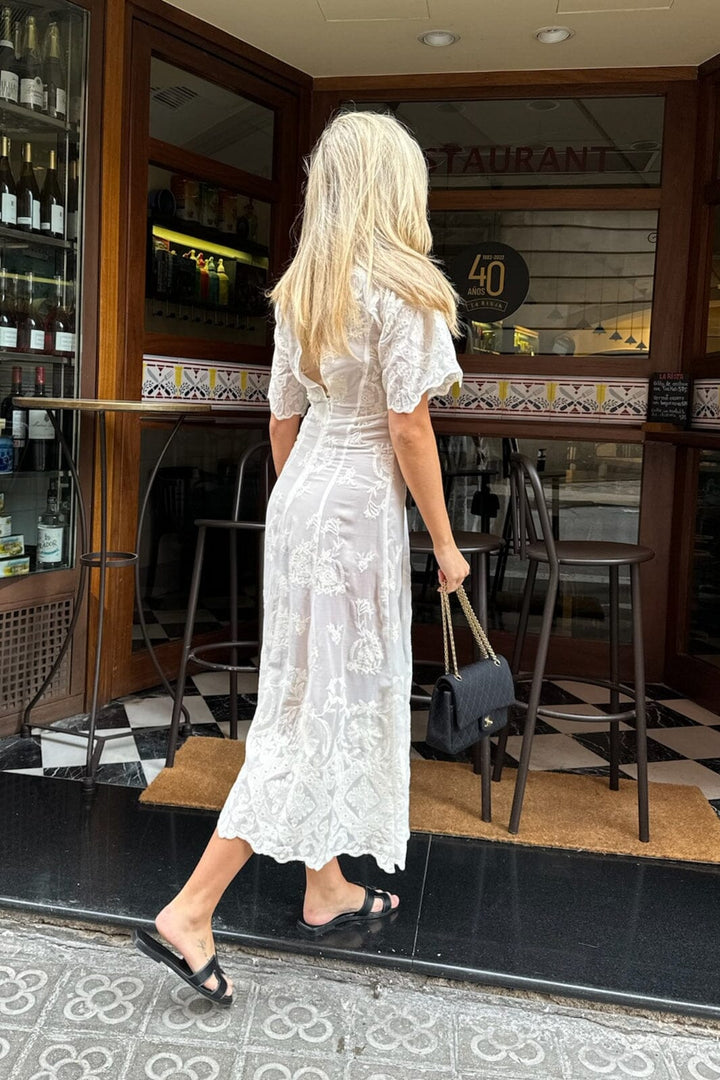 Forudbestilling - BYIC - Ellinoric Lace Long Dress - vw Vintage White Kjoler