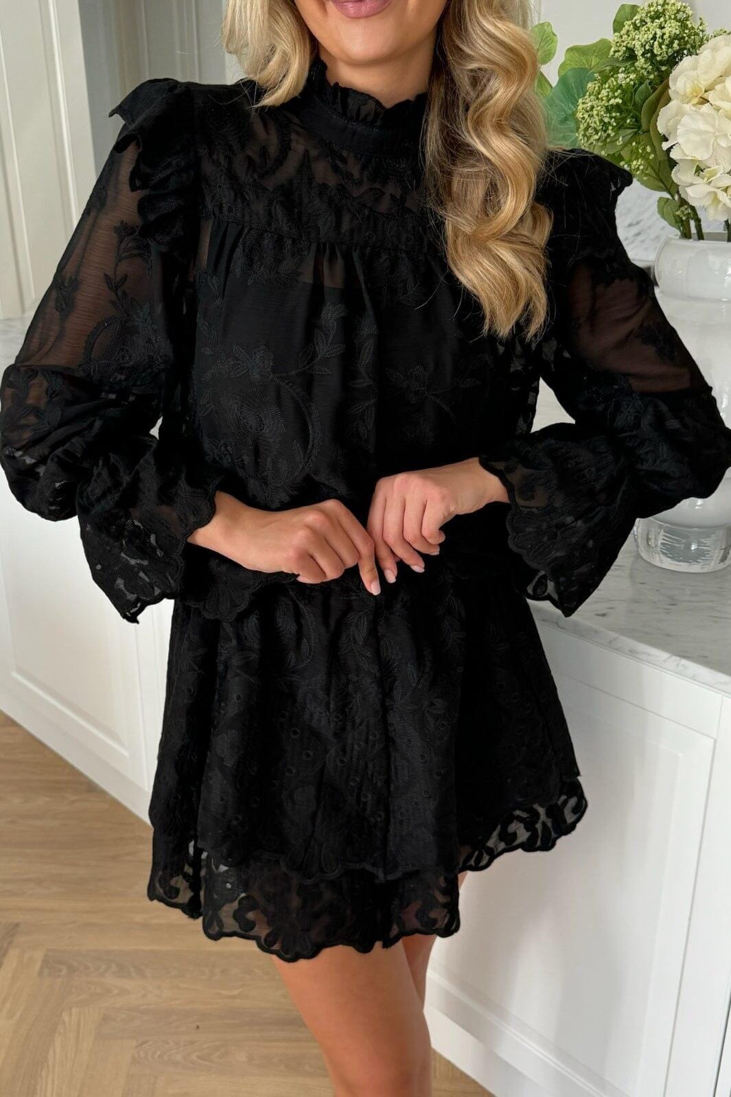 Forudbestilling - BYIC - Ellinoric Lace Shirt - vb Vintage Black Bluser