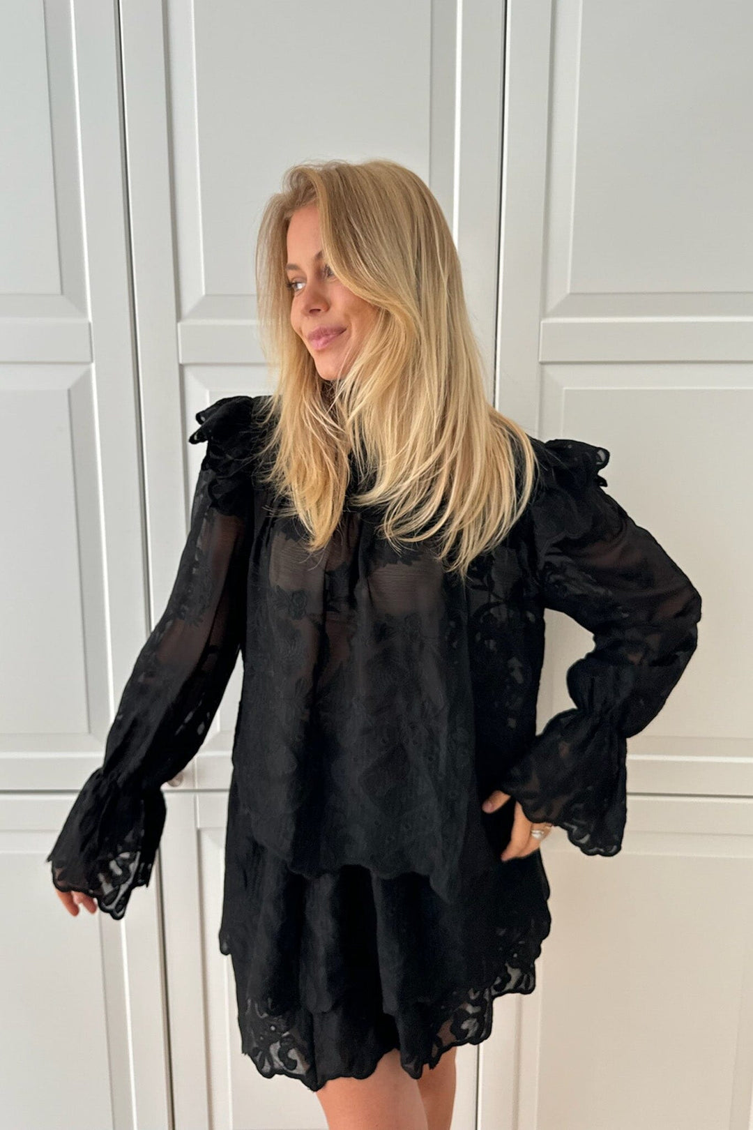 Forudbestilling - BYIC - Ellinoric Lace Shirt - vb Vintage Black Bluser