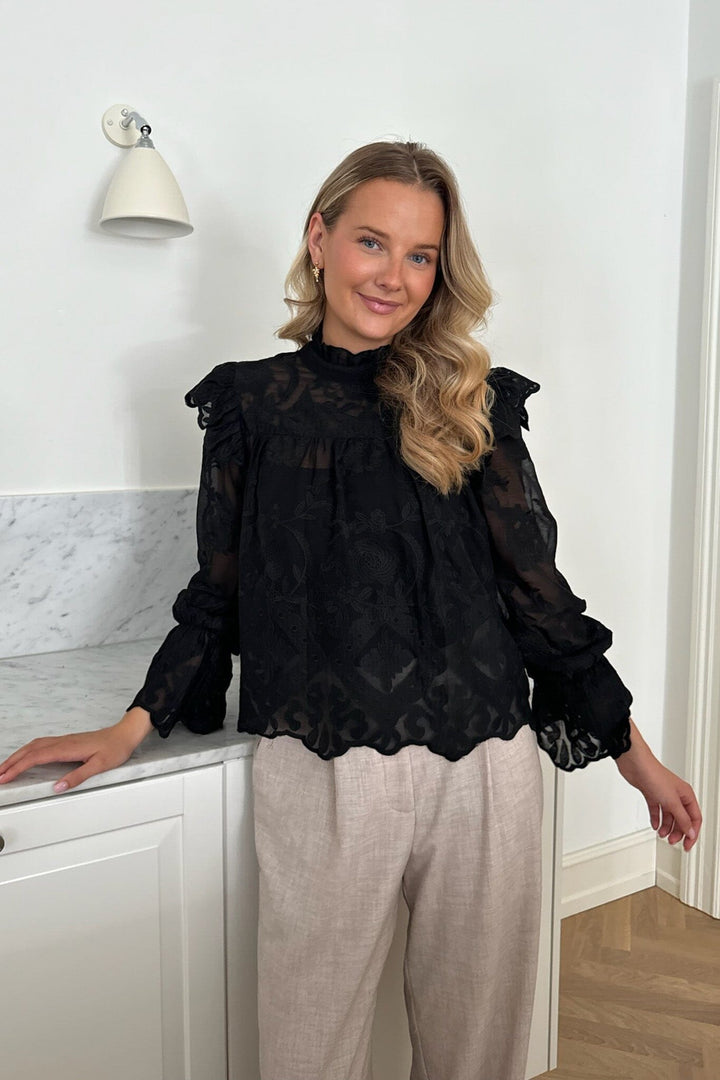 Forudbestilling - BYIC - Ellinoric Lace Shirt - vb Vintage Black Bluser