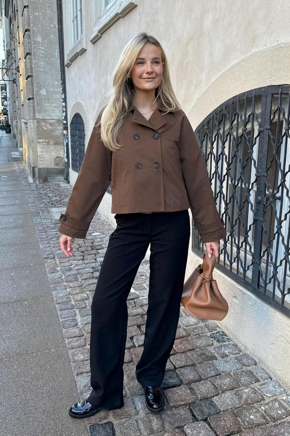 Forudbestilling - BYIC - Lunaic Trenchcoat A2320 - Dark Brown Jakker