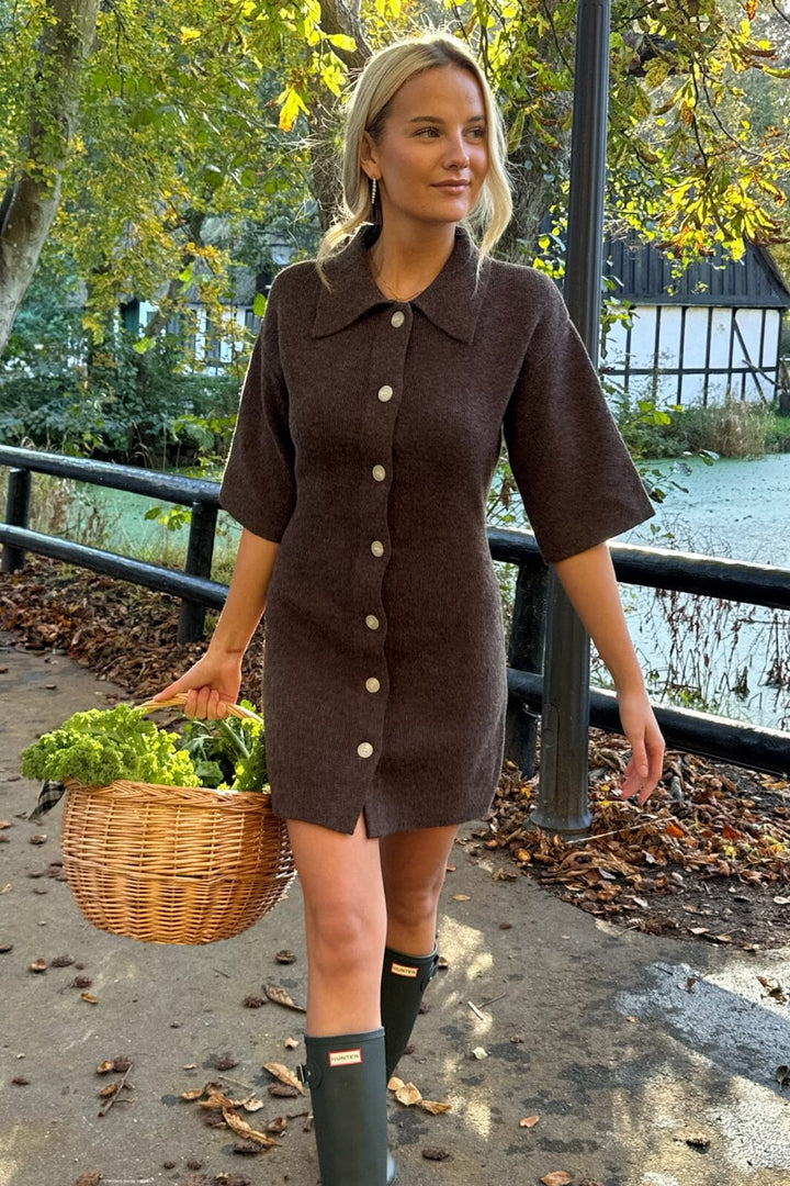Forudbestilling - BYIC - Oliviaic Knit Dress H105-1 - Dbrown Dark Brown Kjoler