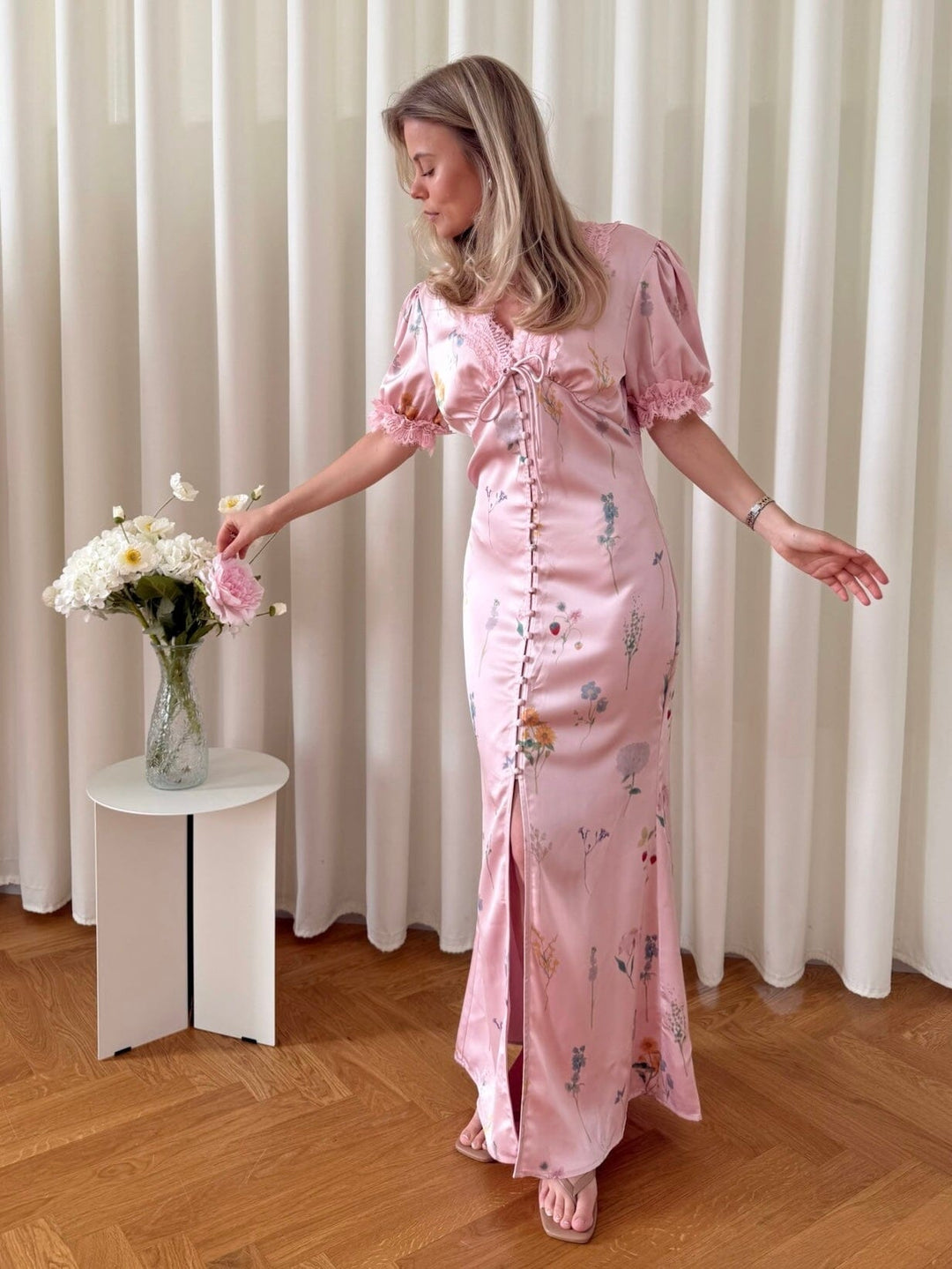 Forudbestilling - BYIC x Molly&My - Agneteic Long Dress A23810 - Pink Flower Print Kjoler