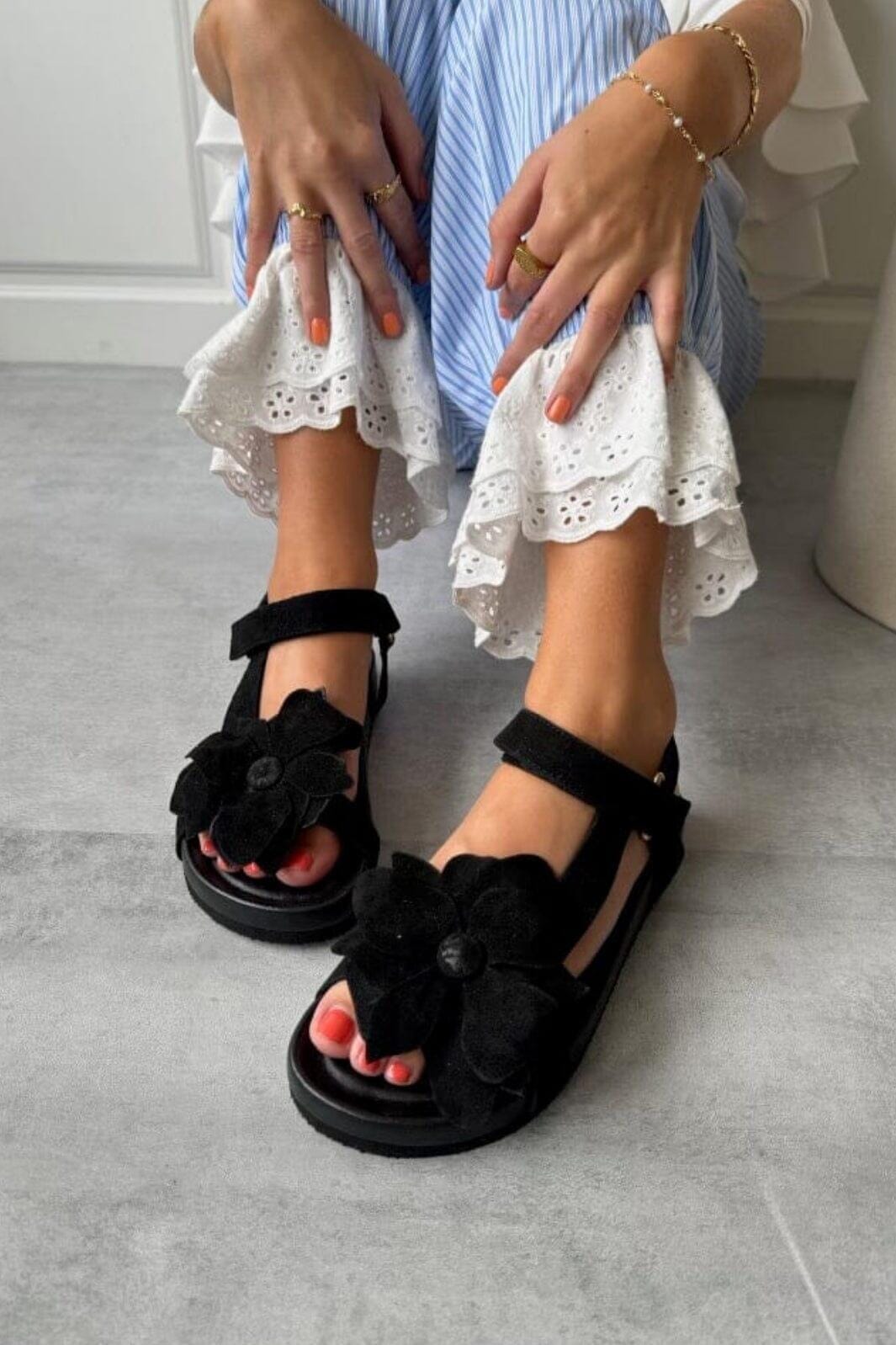 Copenhagen Shoes - My Flowers - 0001 Black Sandaler