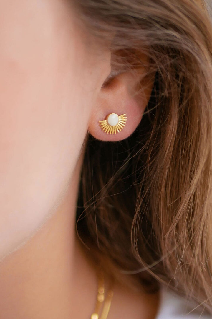 Forudbestilling - Enamel Copenhagen - Studs, Soleil - Daisy Øreringe