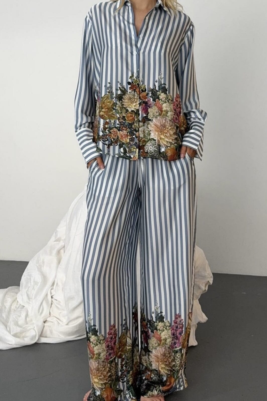 Forudbestilling - Karmamia - Joseph Shirt - Floral Stripe Skjorter