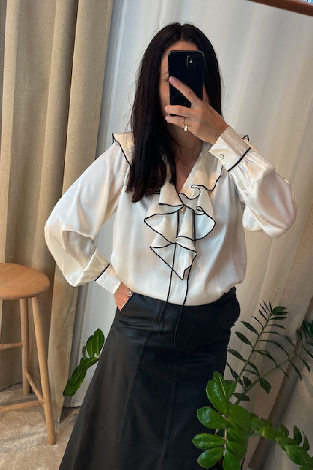 Forudbestilling - Love & Divine - Love1241 - 119 Cream/Black Bluser