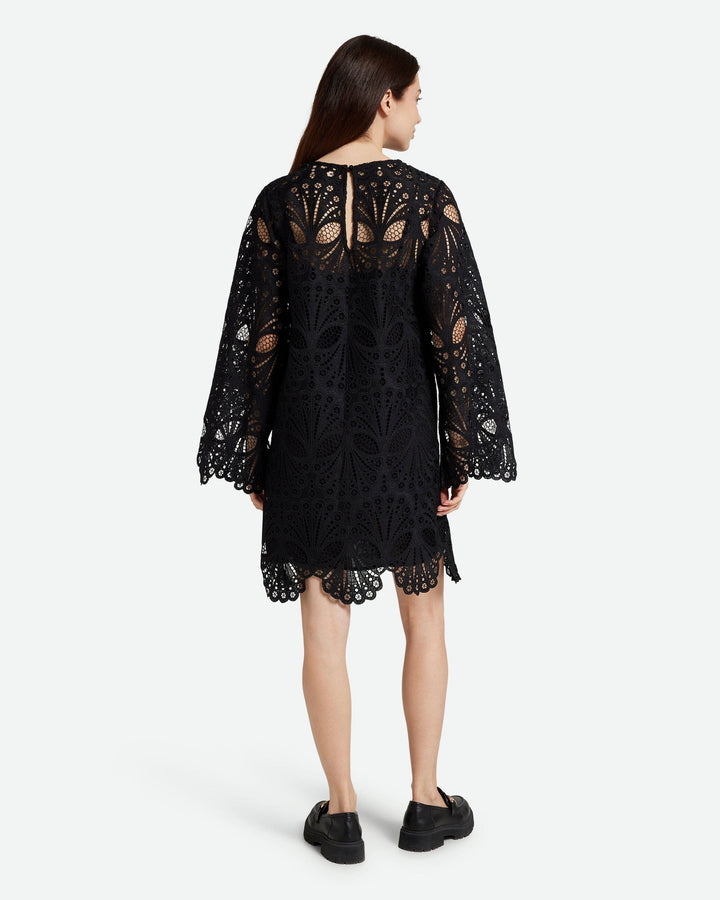 Forudbestilling - Moves - Avios 4104 - 999 Black Kjoler