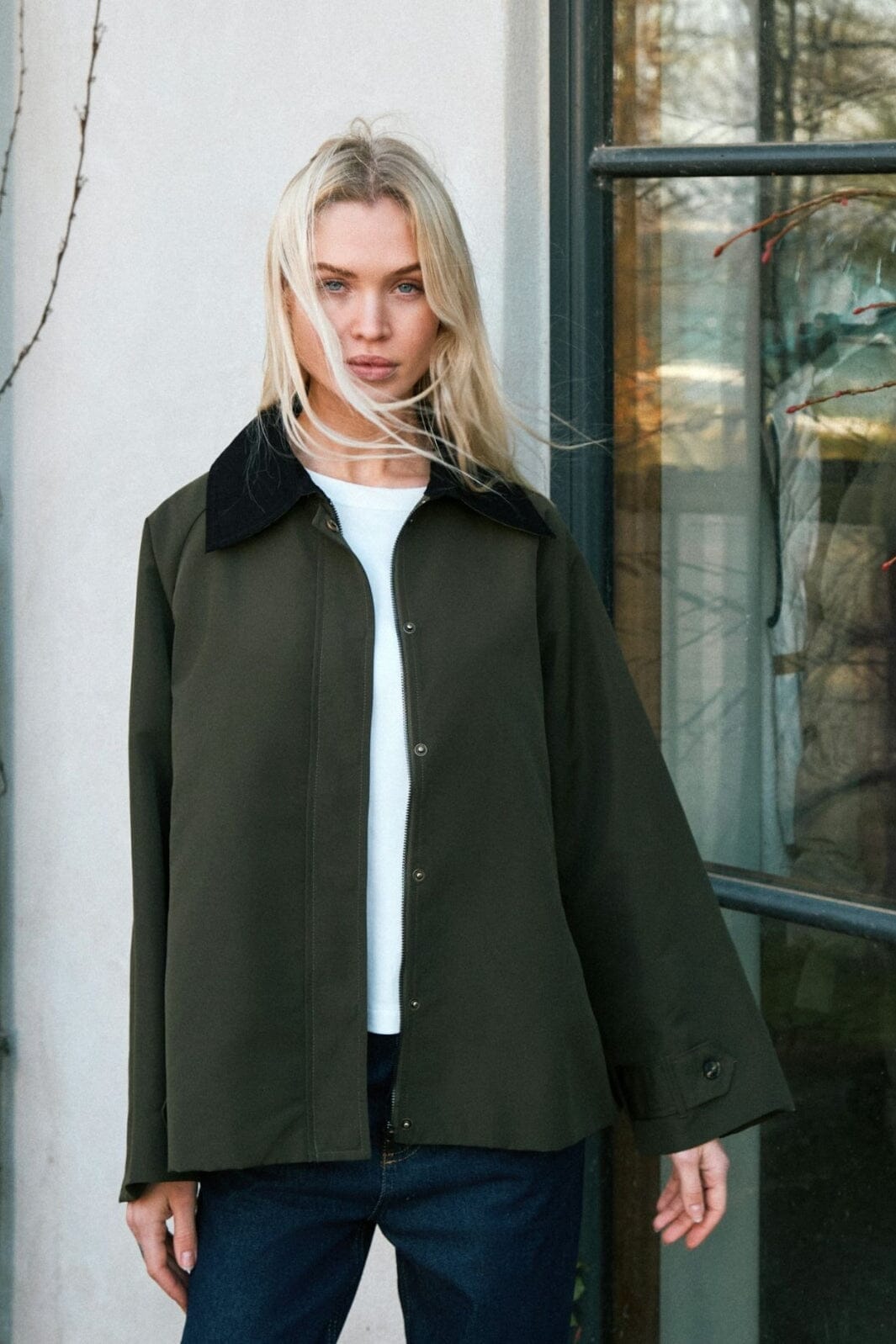 Forudbestilling - Neo Noir - Gatbi Clean Jacket 164226 - Dark Green Jakker