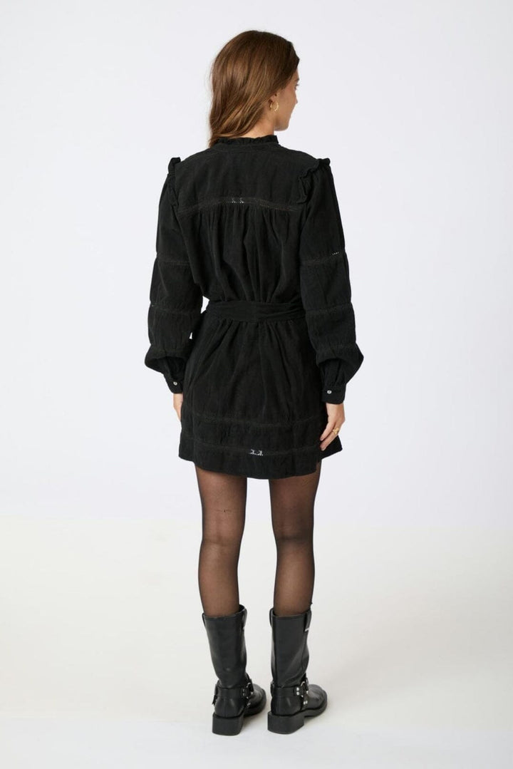Forudbestilling - Neo Noir - Iriro Corduroy Dress - Black Kjoler