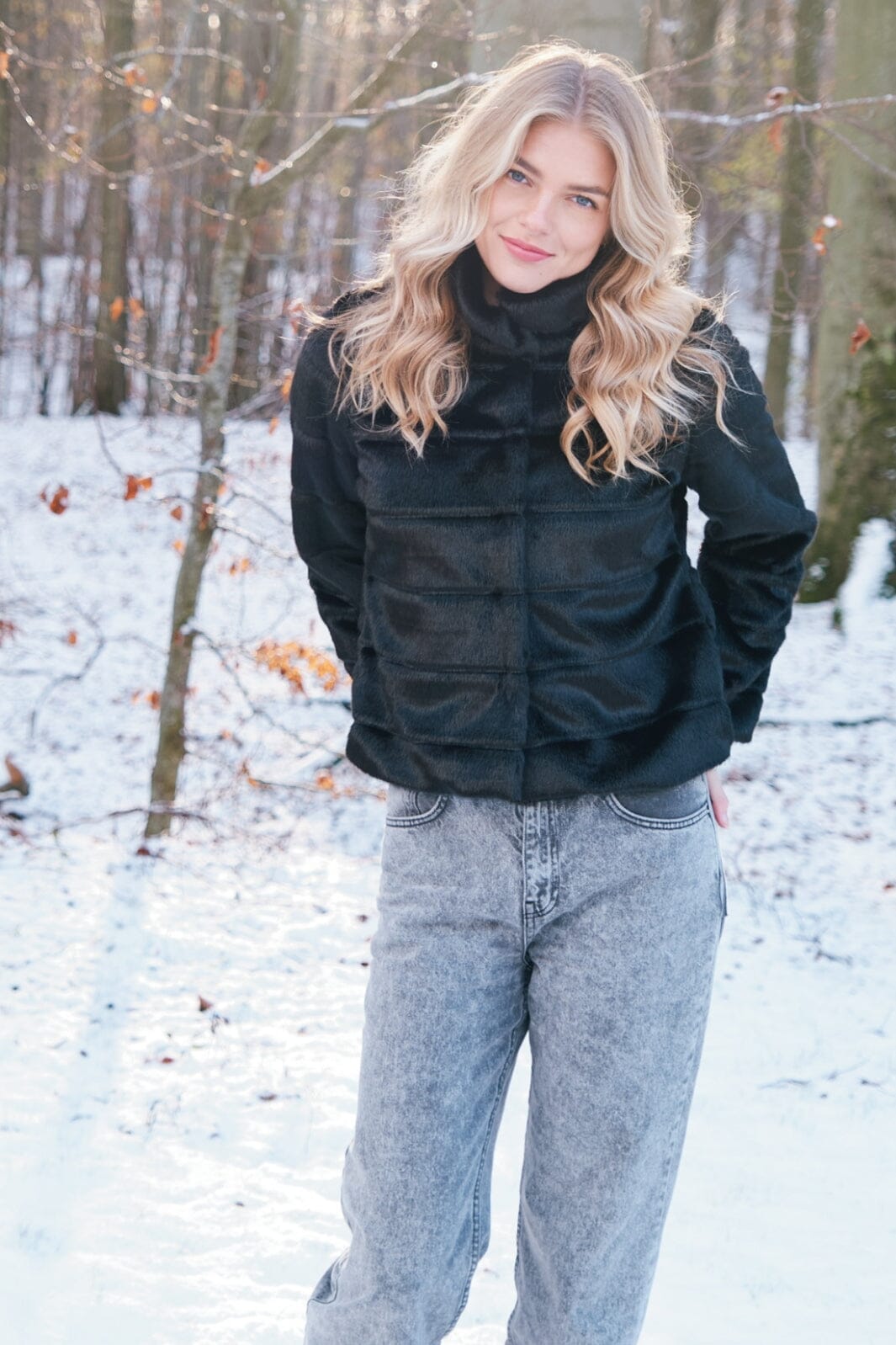 Forudbestilling - Neo Noir - Kahlia Shaved Faux Fur Coat 164589 - Black Jakker