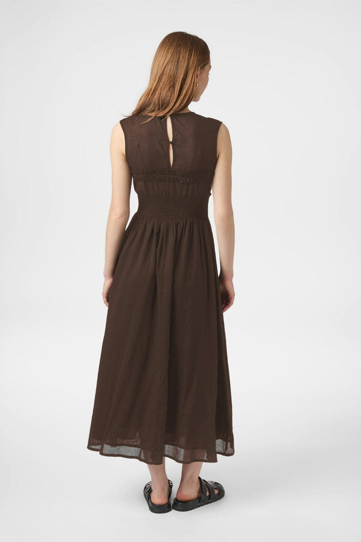 Forudbestilling - Neo Noir - Myrna S Voile Dress 166127 - 676 - Dark Brown