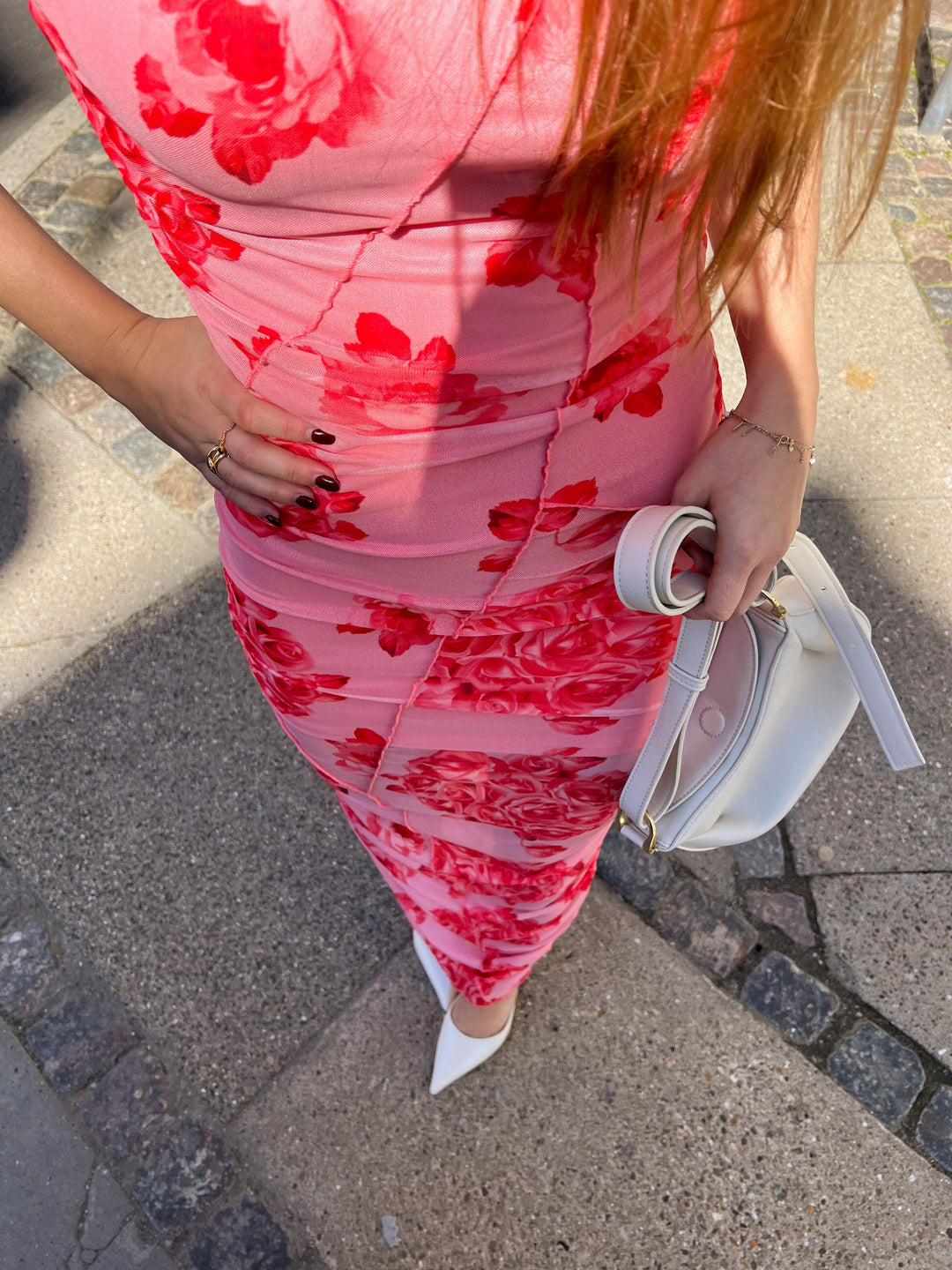 Forudbestilling - Noella - Sutton Dress - Rose Print Kjoler