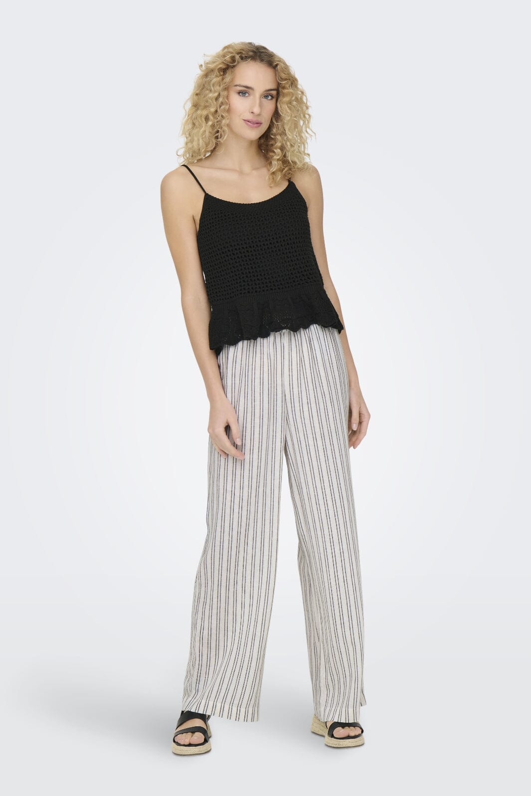 Forudbestilling - Only - Onlmary Life Sl Peplum Top Knt - 4489826 Black