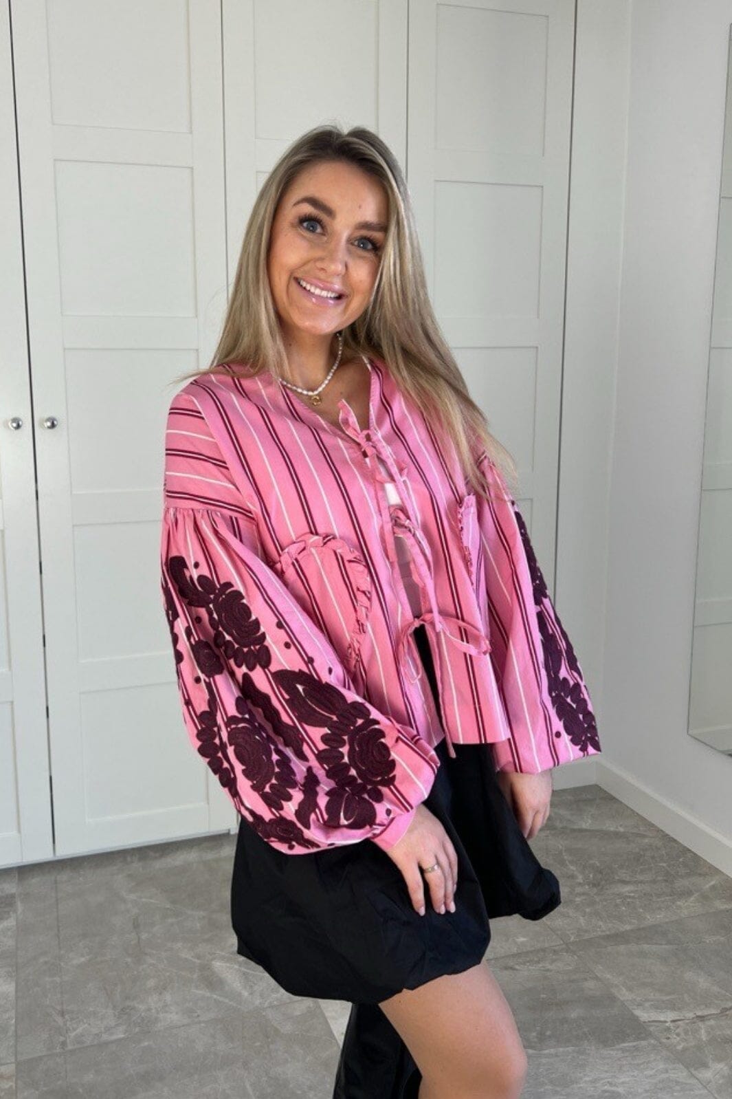 Forudbestilling - Sissel Edelbo x Molly&My - Molly Top SE 1651 - Geranium Stripes Bluser