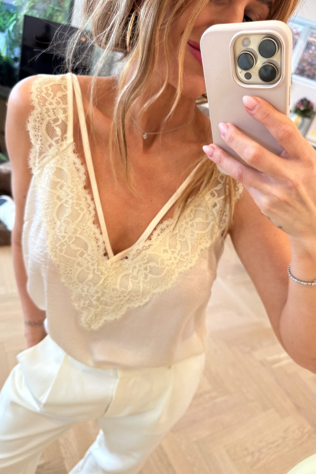 Forudbestilling - Valentin Studio - String Top - Creme (Feburar) Toppe