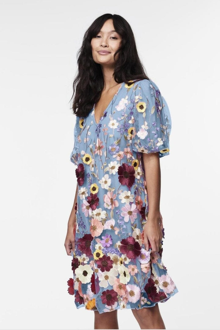 Forudbestilling - Y.A.S - Yasflowering Ss Dress New - 4782612 Halogen Blue Flowers