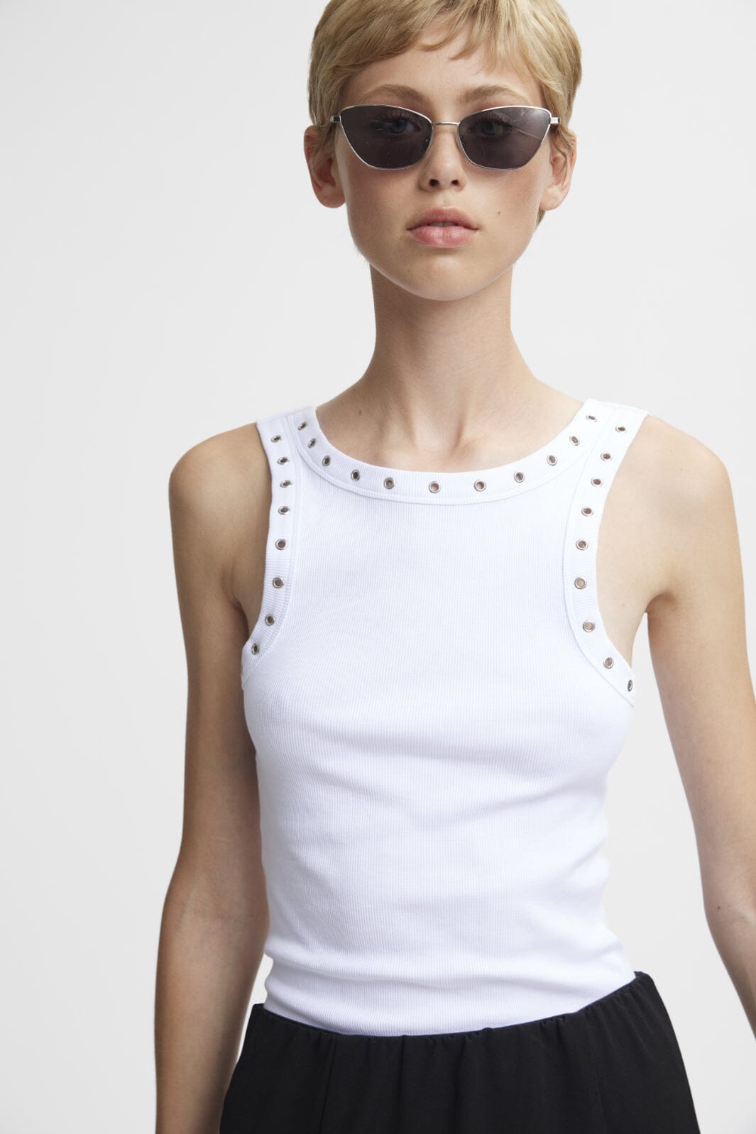 Gestuz - DrewGZ eyelet tank top - Bright White Toppe
