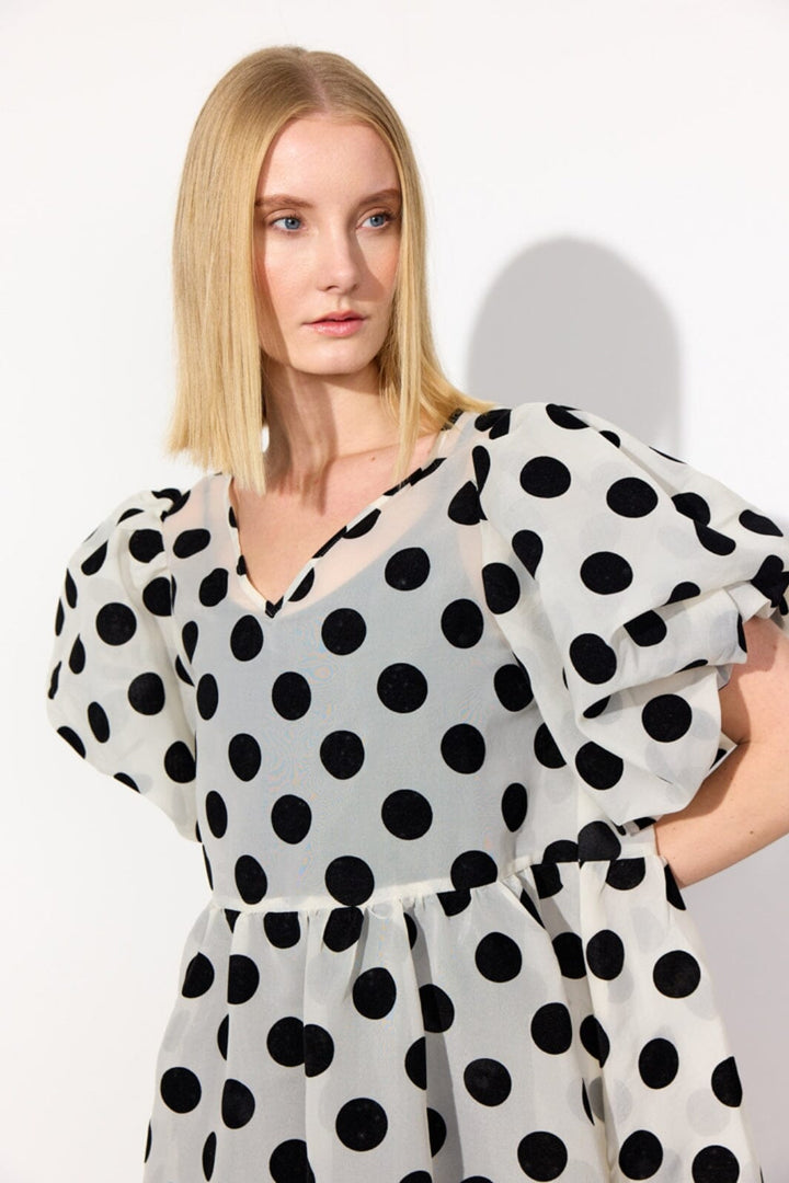 Hunkøn - Bobby Dress 25637 - White W/ Dots