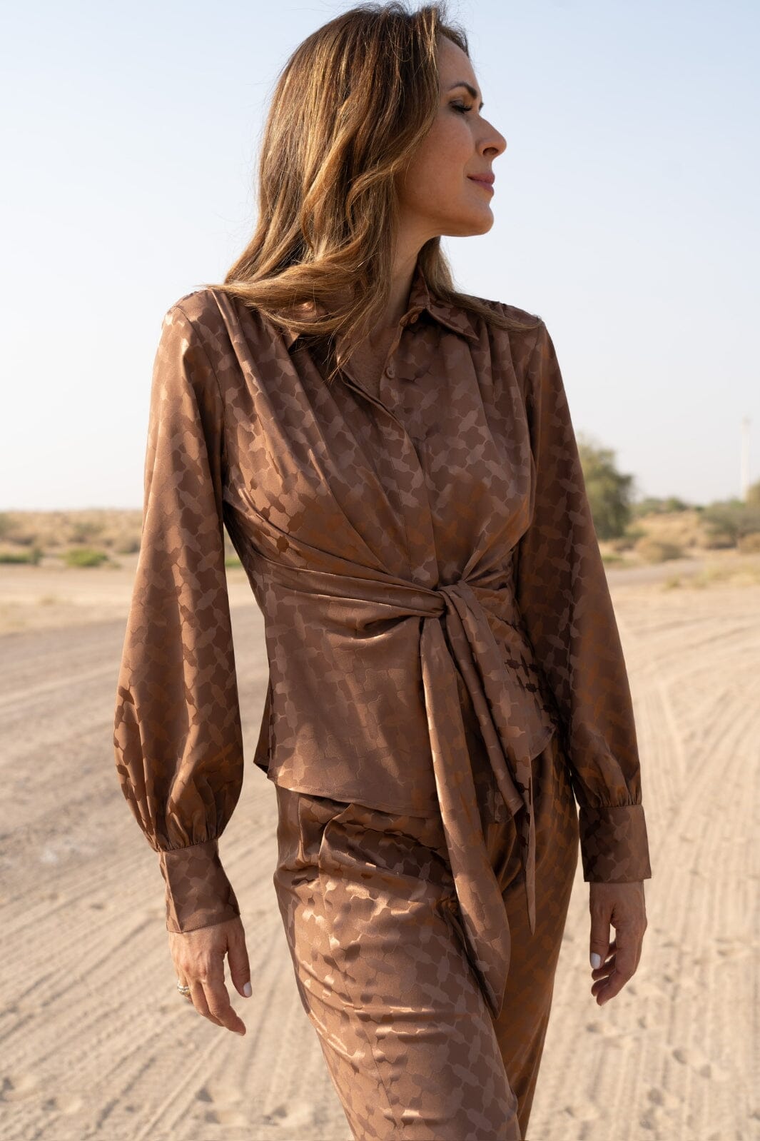 Karmamia - Lee Shirt - Camel Keffiyeh Jacquard Skjorter