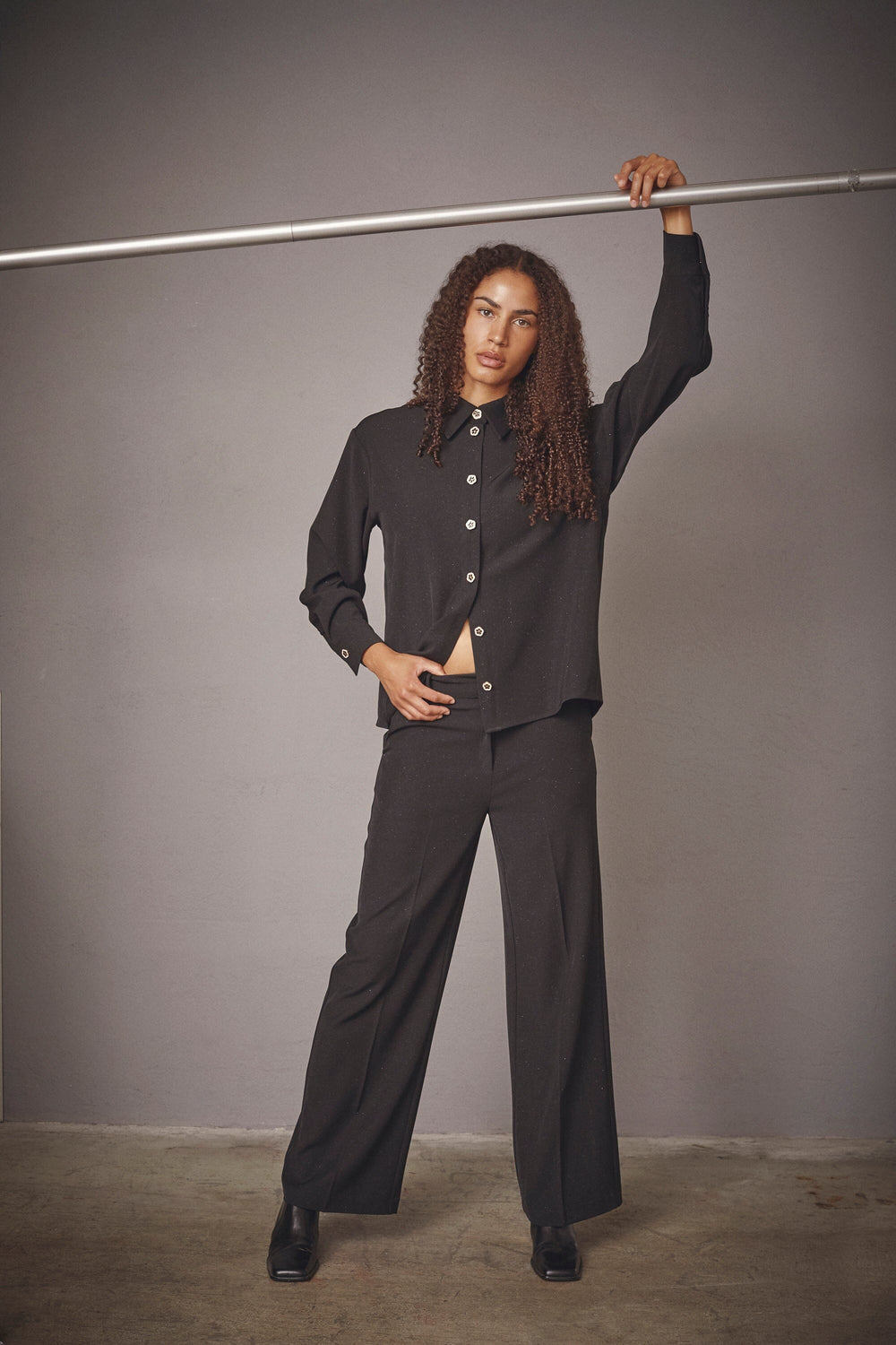 Love & Divine - Love1409 19140 - 002 - Black Glitter Skjorter