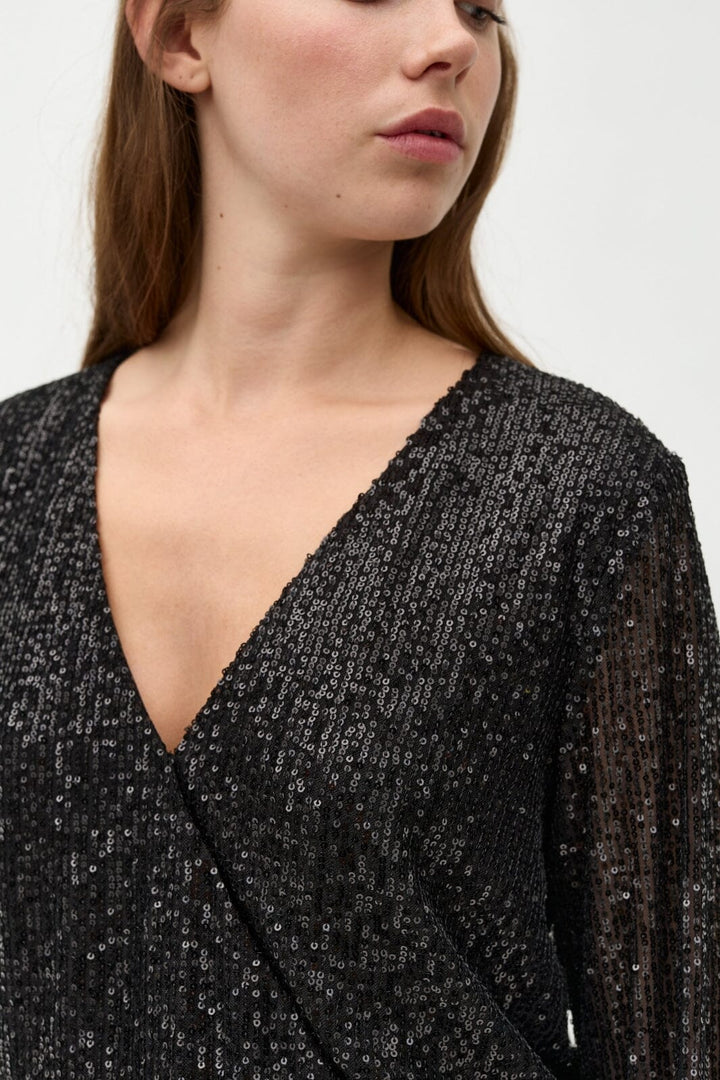 MbyM - Lilu-M - 880 Black Bluser