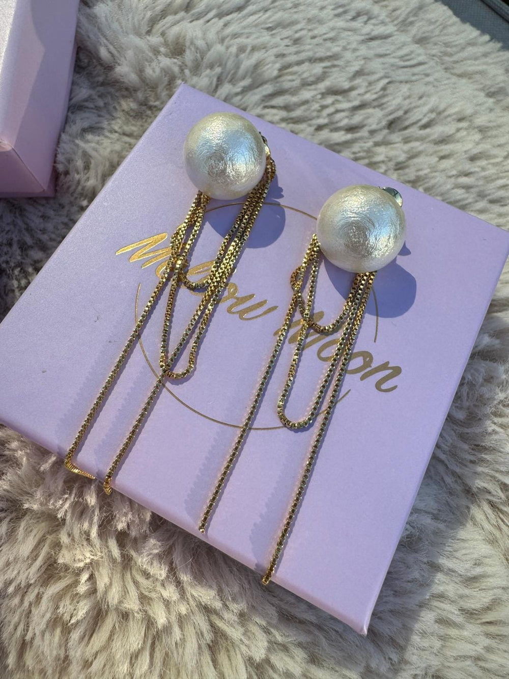 Mellow Moon - Alma Pearl Earring 191BO56 - Forgyldt Øreringe