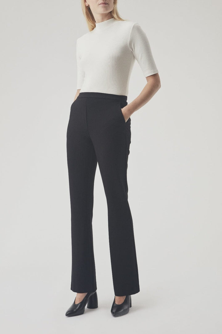 Modström - Tanny Flare Pants - 7090 Black Bukser