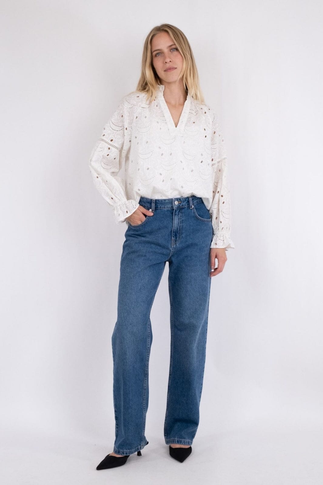 Neo Noir - Micah Emb Blouse - White