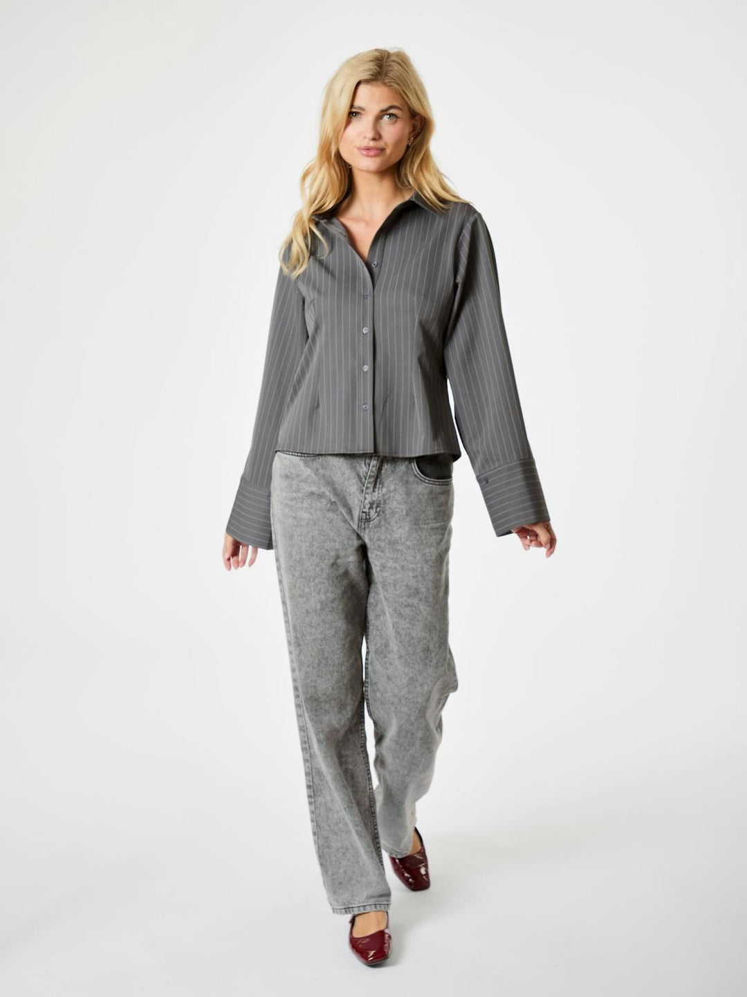 Neo Noir - Rosa Pinstripe Shirt - Grey Skjorter