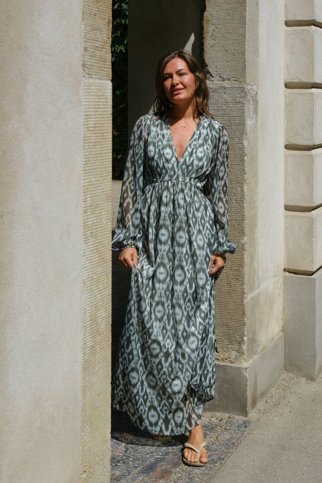 Neo Noir - Silfi Graphic Fade Dress 166049 - 723 - Dusty Green Kjoler