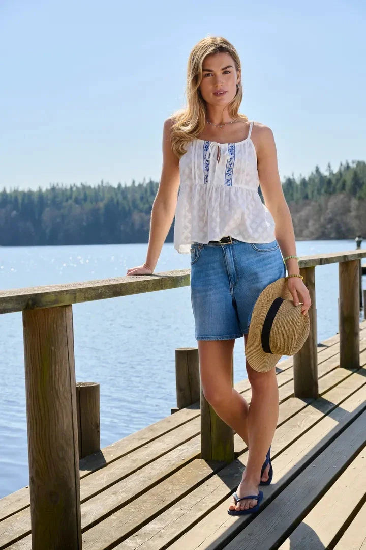 Only - Onlgianna Belted Shorts Azg - 4670916 Medium Blue Denim Shorts