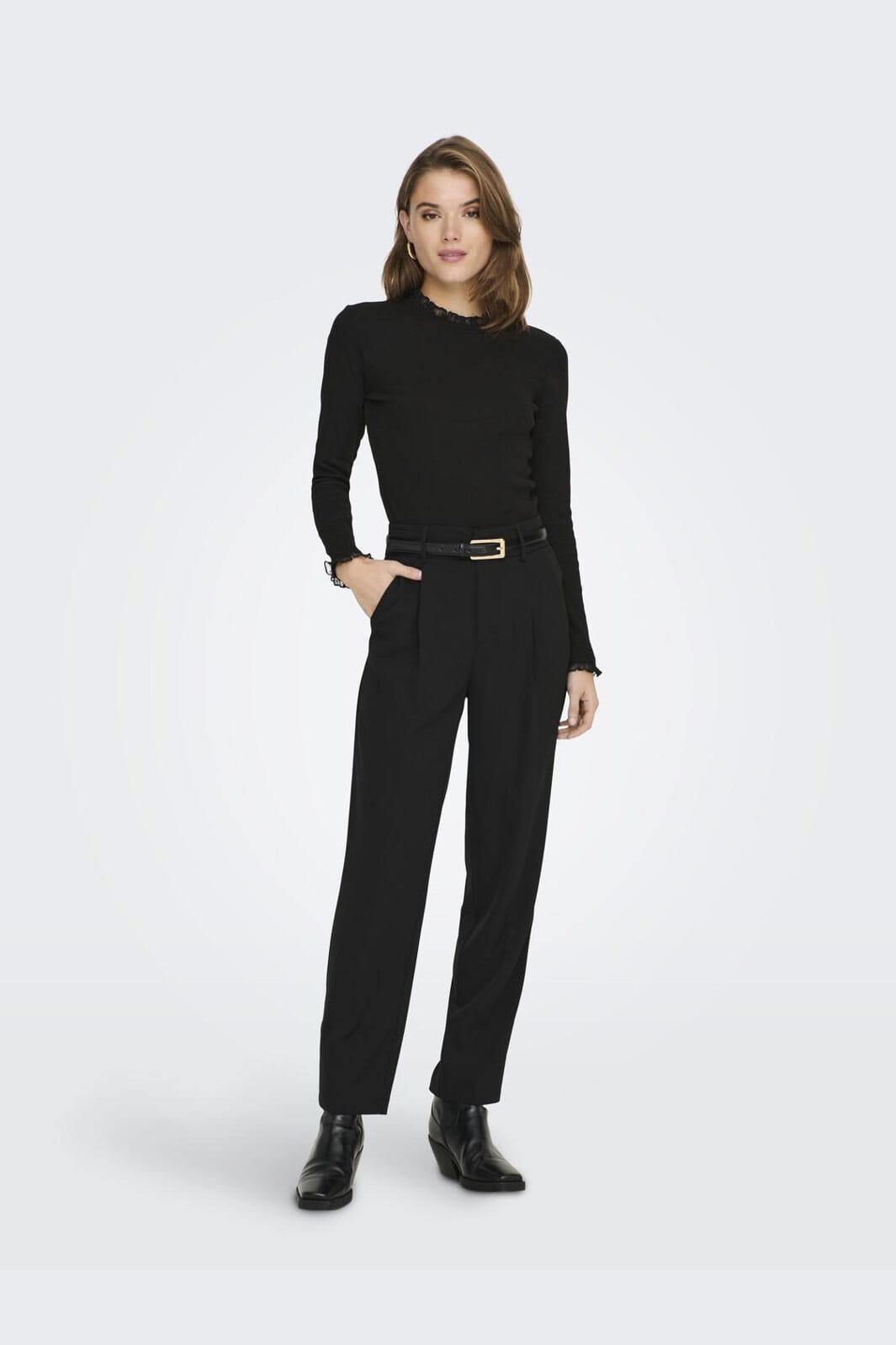 Only - Onlleslie L/S Lace Mix Top - 4141119 Black