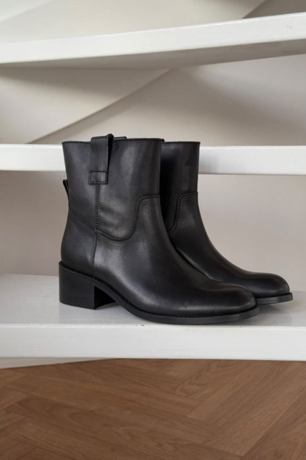 Phenumb Copenhagen - Martina Low - Black Støvler