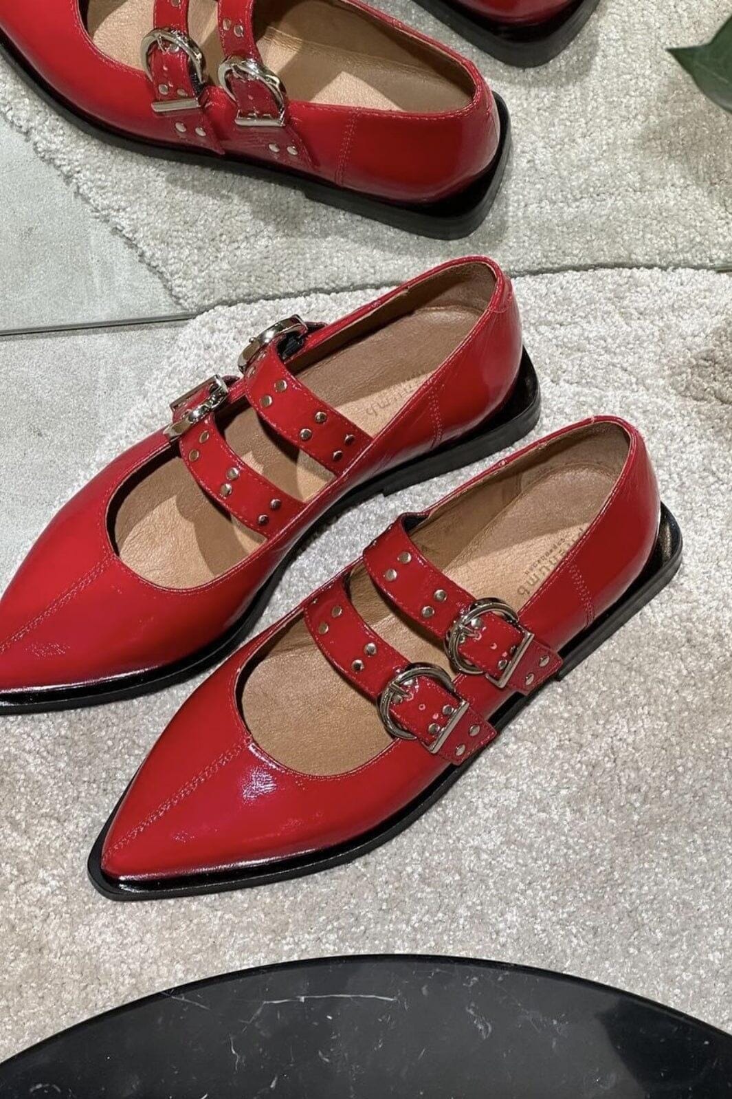 Phenumb Copenhagen - Need - Red Ballerinaer