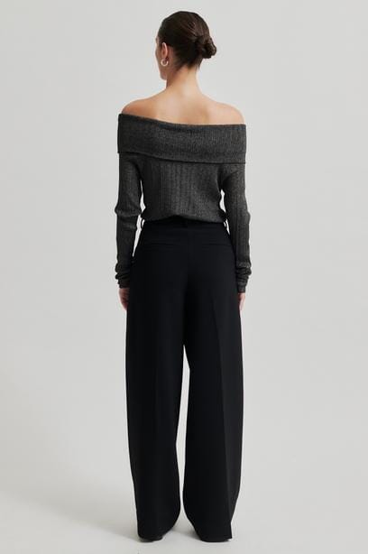 Second Female - Ellis Knit Off Shoulder 59115 - Black Strikbluser