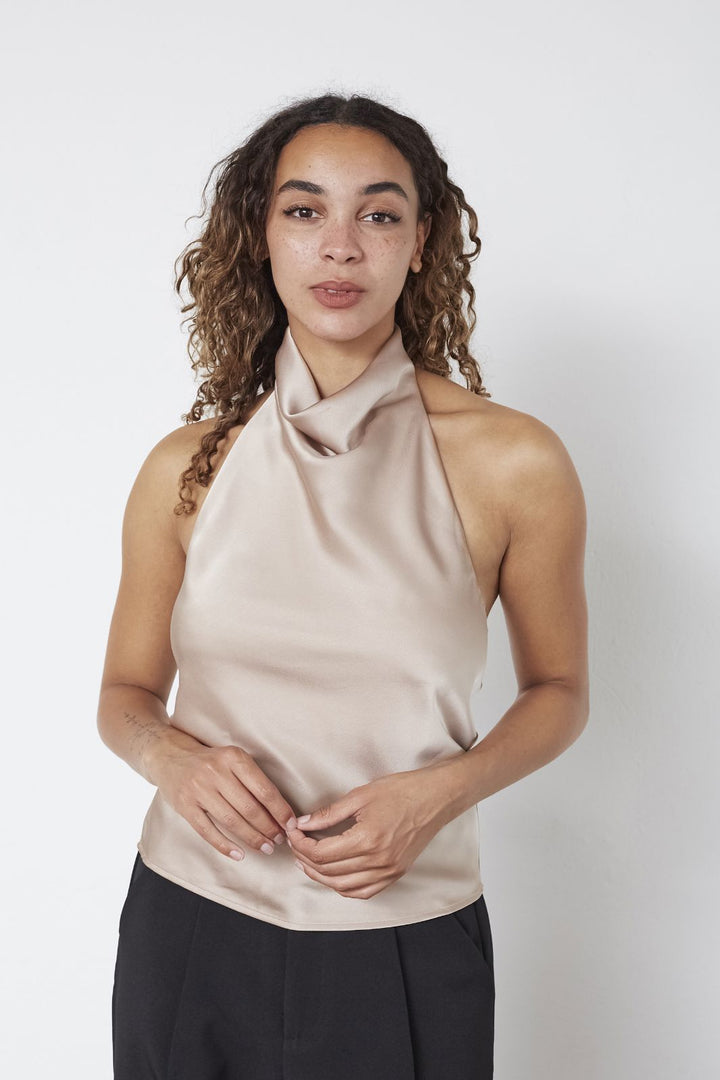 Sisters Point - Gatia-Top 19312 - 206 - Champagne