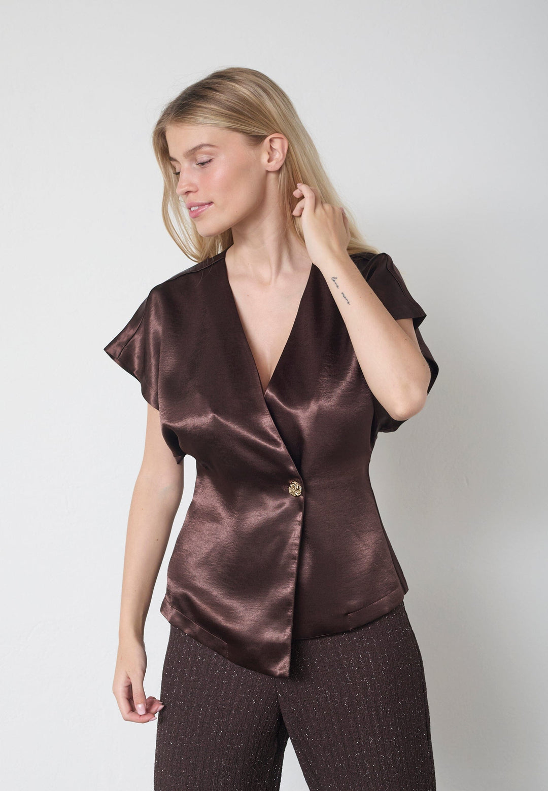 Sisters Point - Gevela-Ve4 19489 - 200 - Brown Toppe