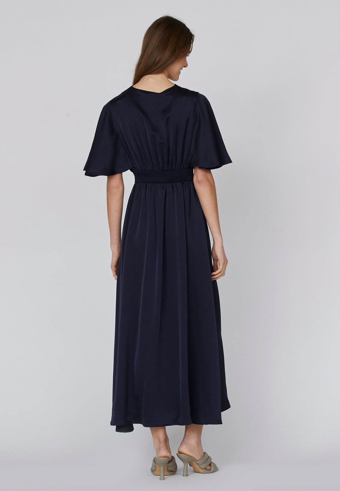 Sisters Point - Gisela-Dr - 440 Navy Kjoler