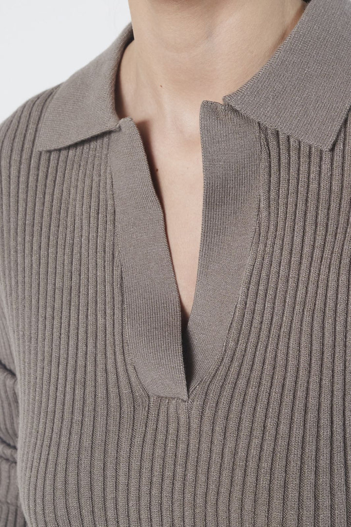 Sisters Point - Hilea-Pu 18955 - 225 - Earth