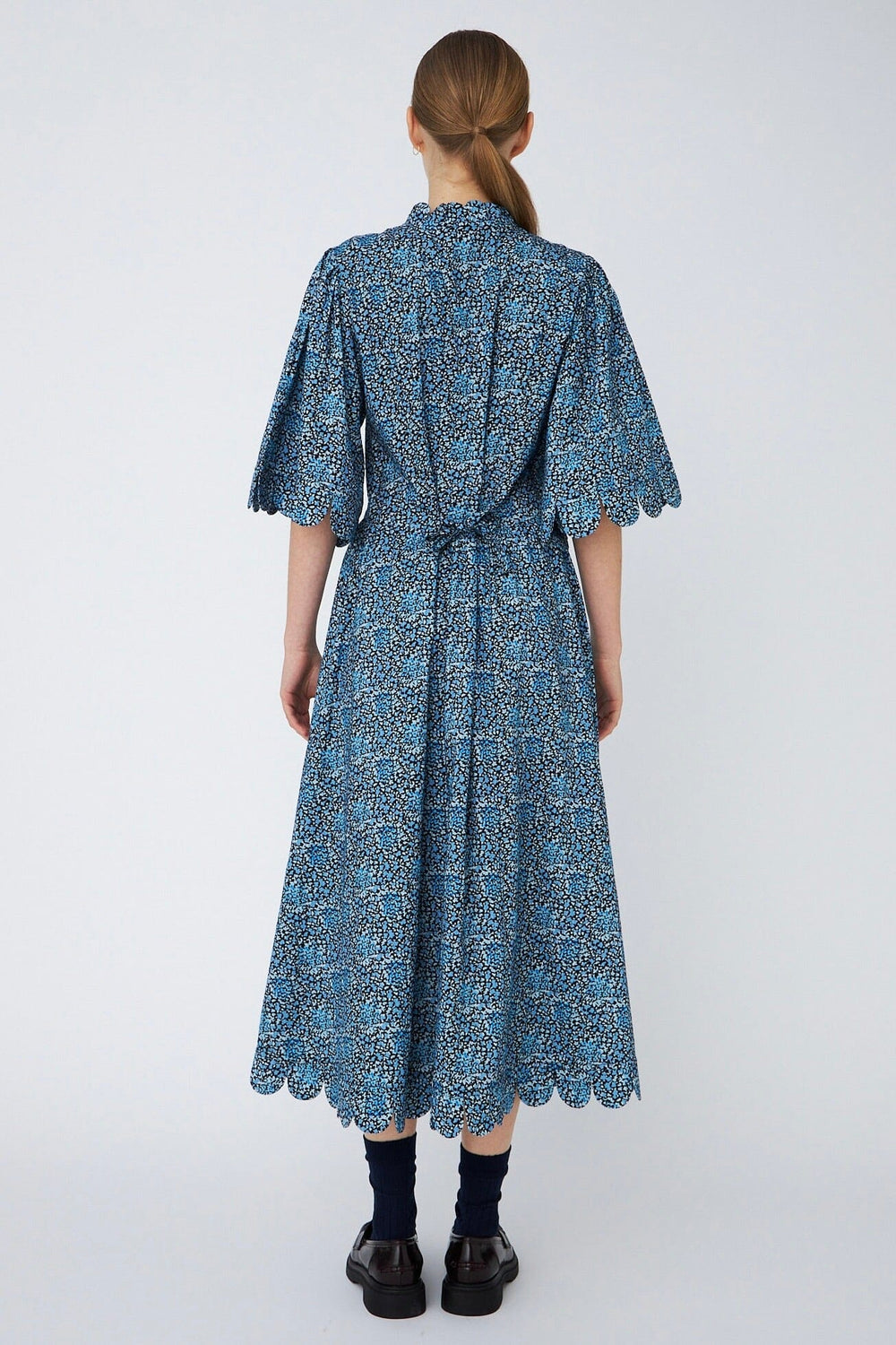 Stella Nova - All Over Printed Midi Dressse53-4250 - 423 Blue Flowers Kjoler