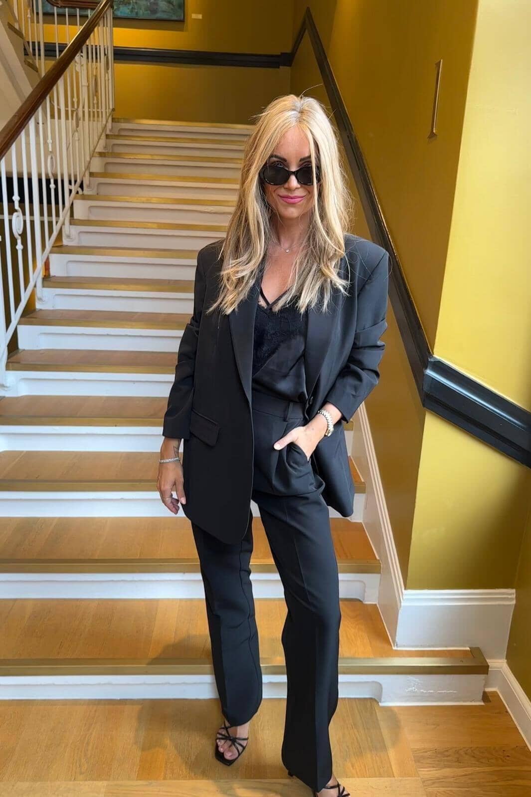 Valentin Studio - Power pants - black Bukser