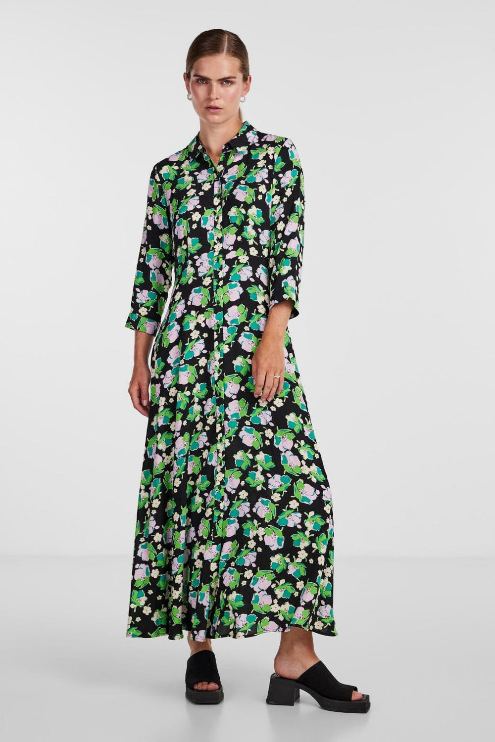 Y.A.S - Yassavanna Long Shirt Dress S. - 4307580 Black FLOWER Kjoler