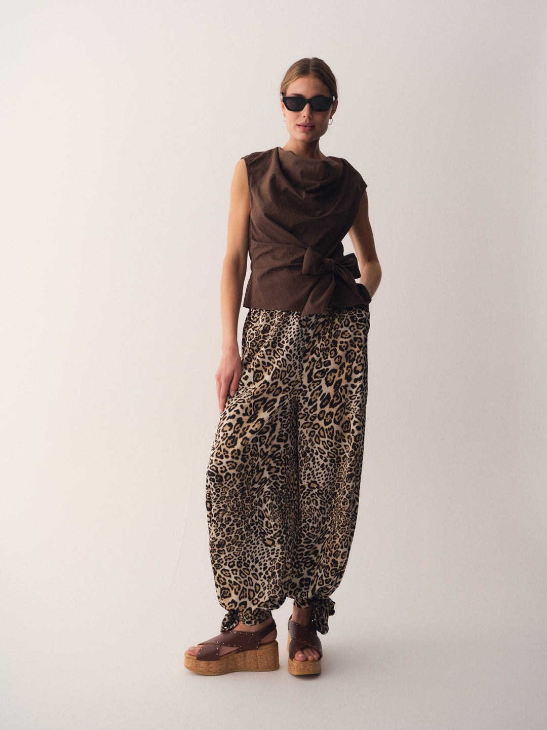 Gossia - Sagarago Blouse G2806 - Coffee